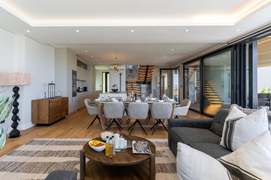 To Let 4 Bedroom Property for Rent in Camps Bay Western Cape